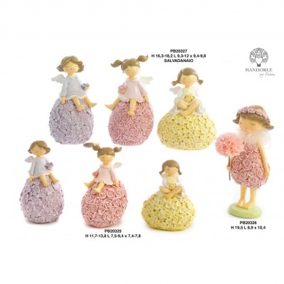 FATINA SEDUTA SU CUMULO DI FIORI 13.8 CM. RESINA
