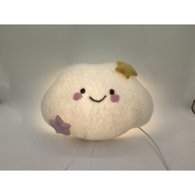 Lampada di Pezza a forma di Nuvola: Un Cielo Stellato nel Cuore della Cameretta