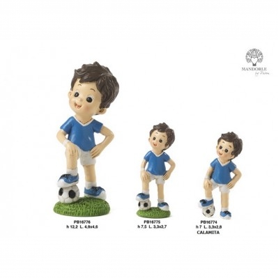 RAGAZZO CALCIATORE 7 CM. RESINA-CALAMITA