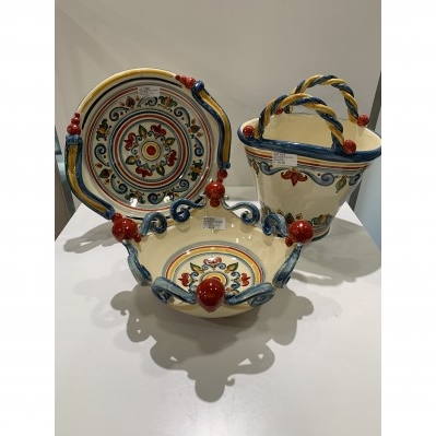 Tris in ceramica di Caltagirone