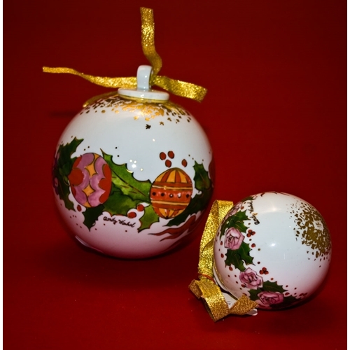 Sfera in porcellana con decorazioni natalizie - 2 misura
