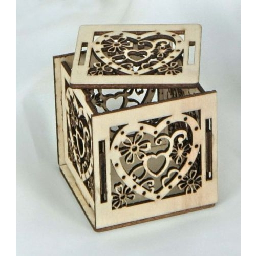 Box portaconfetti in legno cuore