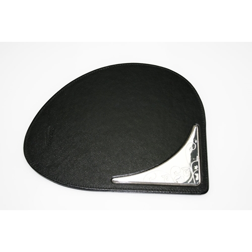 Mouse pad in pelle