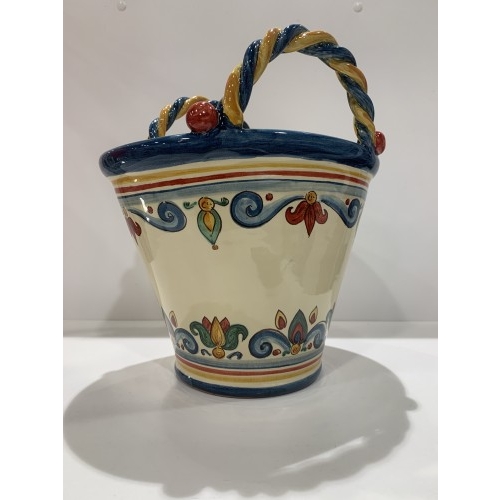 Coffa in ceramica di Caltagirone