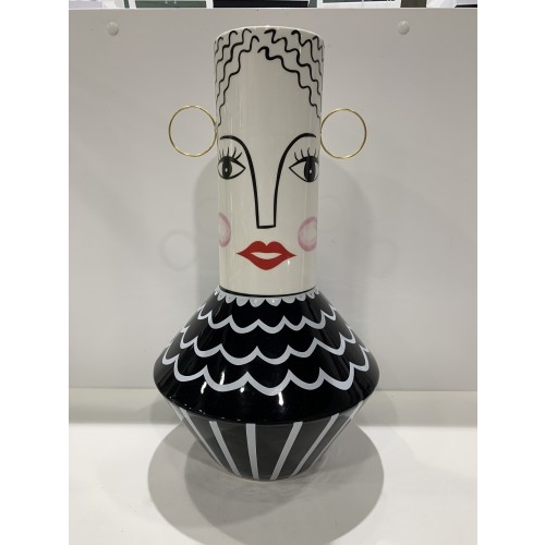 Vaso moderno in ceramica