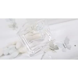 Giochi di luce e cristalli per le bomboniere Debora Carlucci