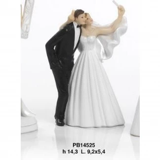 Sposi che si fanno un selfie - Mandorle