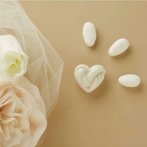 Magnete Cuore Claraluna Decorativo: Applicazione per Sacchetti e Segnaposto cm.3,7x3,5x1,5 - Bianco