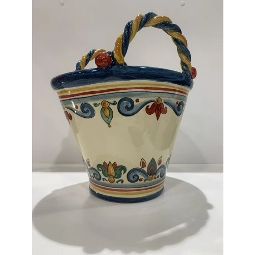 Coffa in ceramica di Caltagirone