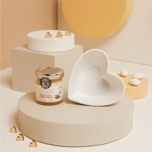 CIOTOLA CUORE CREMA MANDORLA 40G - CLARALUNA 2025