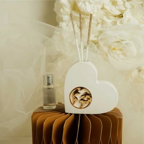 DIFFUSORE CLARALUNA CUORE CON APPLICAZIONE MONDO CM. 9,5X9,5X2,5 - ORO