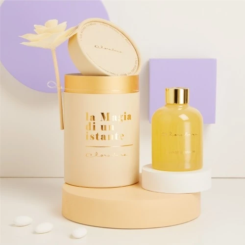 DIFFUSORE GIALLO CON FIORE - CLARALUNA 2025