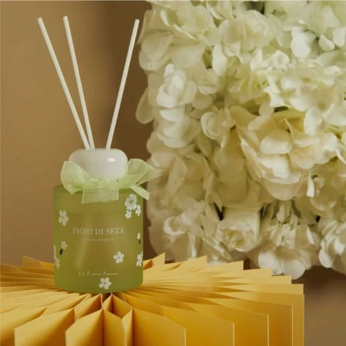 Profumatore Claraluna: Bomboniera Elegante con Essenza e Scatola 120ml cm.6,5x10,3 - Verde