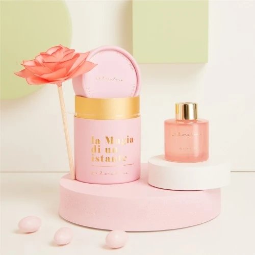 DIFFUSORE ROSA CON FIORE - CLARALUNA 2025