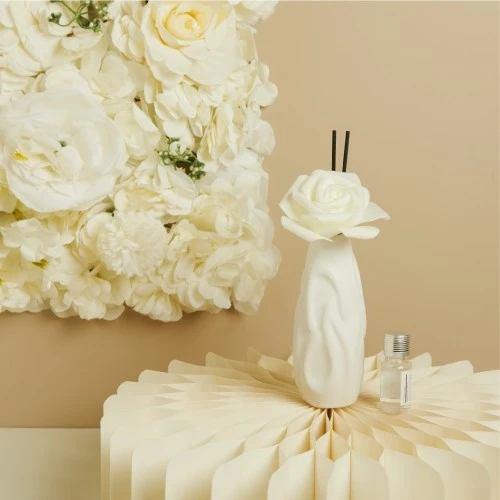 DIFFUSORE SNELLO CON KIT ESSENZA E PROFUMO cm. 6,5x6x14