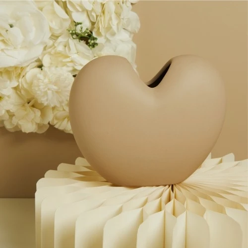 VASO CLARALUNA TORTORA A FORMA DI CUORE TORTORA CM.22X8,5X17