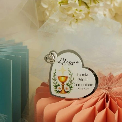 Bomboniera Claraluna Cuore: Un Ricordo Personalizzato cm.9x9x0,5 - Comunione Maschio