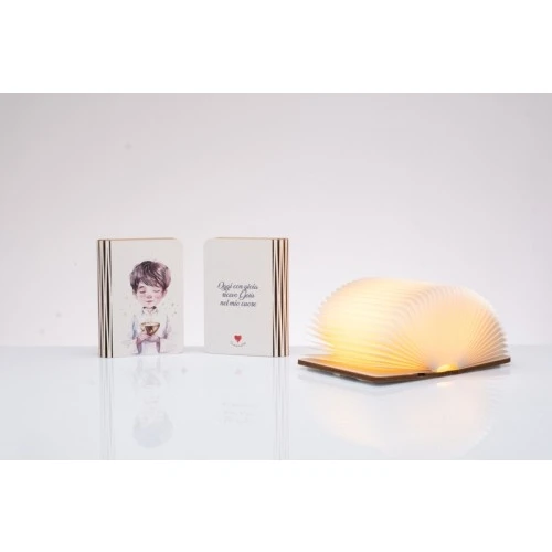 Bomboniera Solidale Comunione Bambino: Lampada LED Libro Aperto Cuorematto