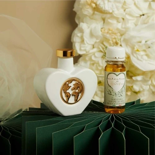 Oliera Claraluna in Porcellana con Mondo Metallizzato colore oro cm.9,5x4,5x9 completa di degustazio