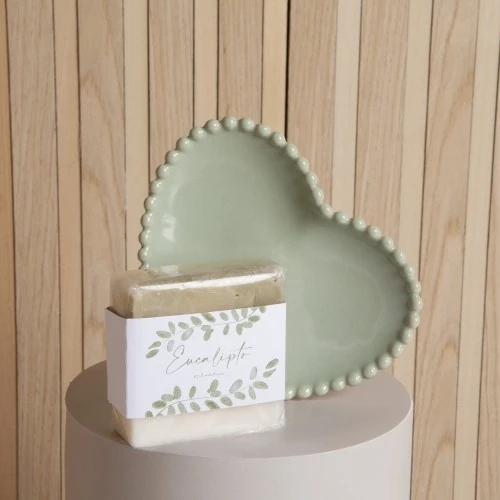PIATTINO VERDE CUORESAPONE PROFUMO EUCALIPTO