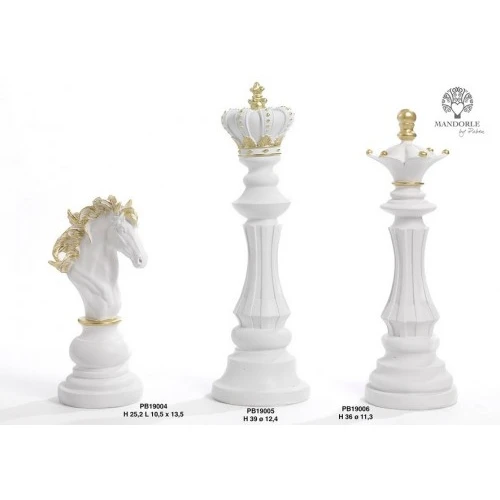RE DEGLI SCACCHI 39 CM. RESINA BIANCA ORO