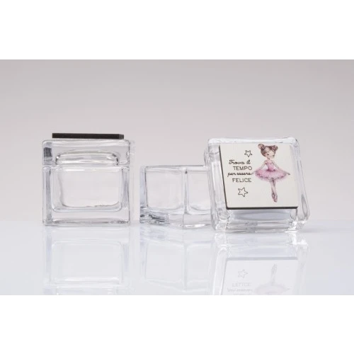 Bomboniera Solidale Cubo in Vetro con Ballerina in Legno: Porta Gioie Utile cm.5x5
