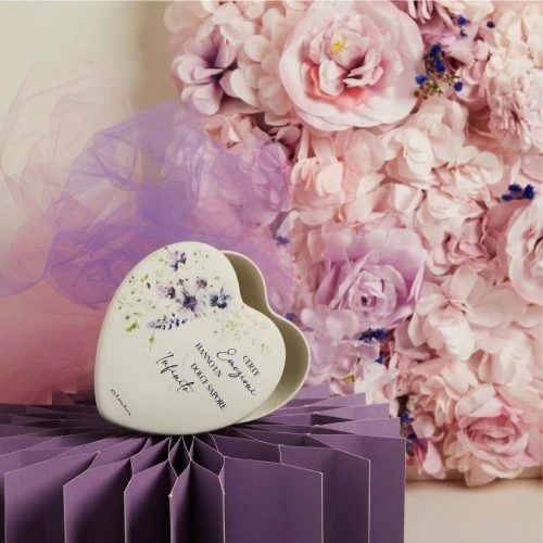 BOMBONIERA CLARALUNA - SCATOLA CUORE CON FIORI LILLA cm. 12x12x4,5