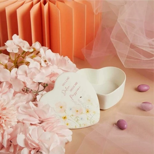 Scatolina a forma di cuore e fiori Claraluna cm.15x15x4,5