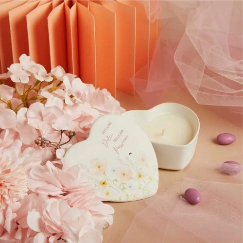 Scatolina a forma di cuore con candela Claraluna cm.15x15x4,5