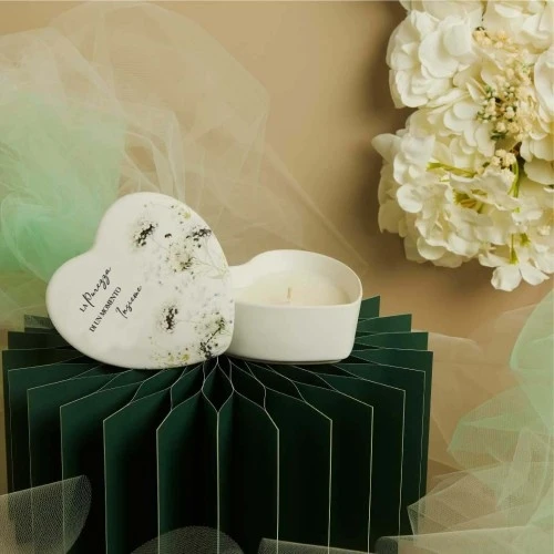 SCATOLA CLARALUNA CUORE FIORI VERDI con CANDELA CM.12X12X4,5