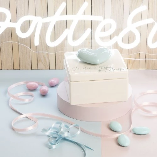 SCATOLA QUADRATA C/CUORE AZZURRO CM.11