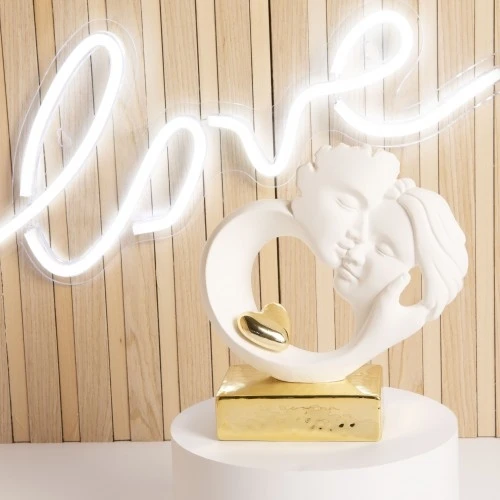 STATUA INNAMORATI CON BASE ORO