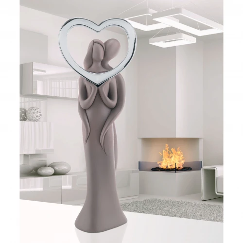 Statua con Innamorati e Cuore