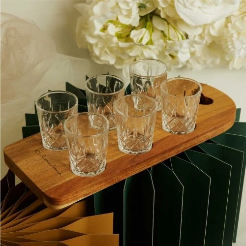 TAGLIERE CLARALUNA IN LEGNO CON 6 BICCHIERINI IN VETRO CM. 30X12X1,5