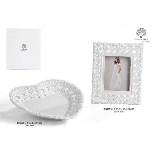 VASSOIO CUORE ROSE 23.3 CM. CERAMICA