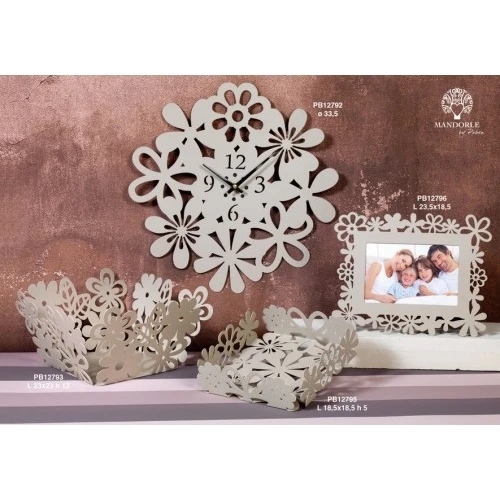 VASSOIO FIORI 23 CM. METALLO