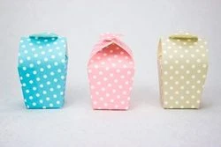 Scatolina portaconfetti a pois - tre colori