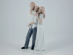 FAMIGLIA CON BIMBA H.24
